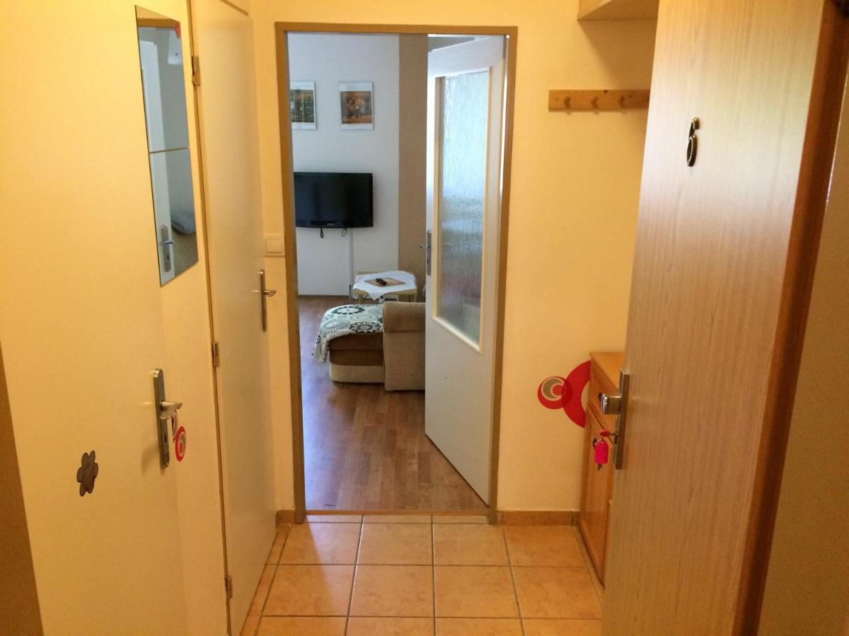 Apartman Orbit Karlov  Luaran gambar